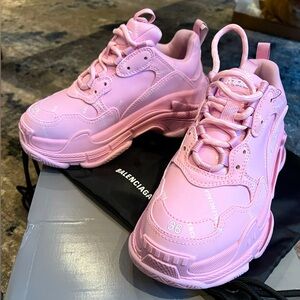 Balenciaga Triple S Allover logo PINK (women’s)